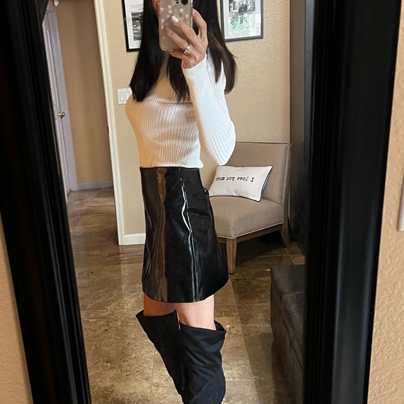 Lulu’s Black Patient Leather Faux Wrap Mini Skirt Sz S - Picture 8 of 16